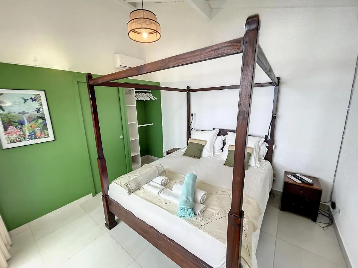 Deep Blue Vue Mer Piscine Privative 2 Chambres Le Gosier  Le Gosier (Grande-Terre)